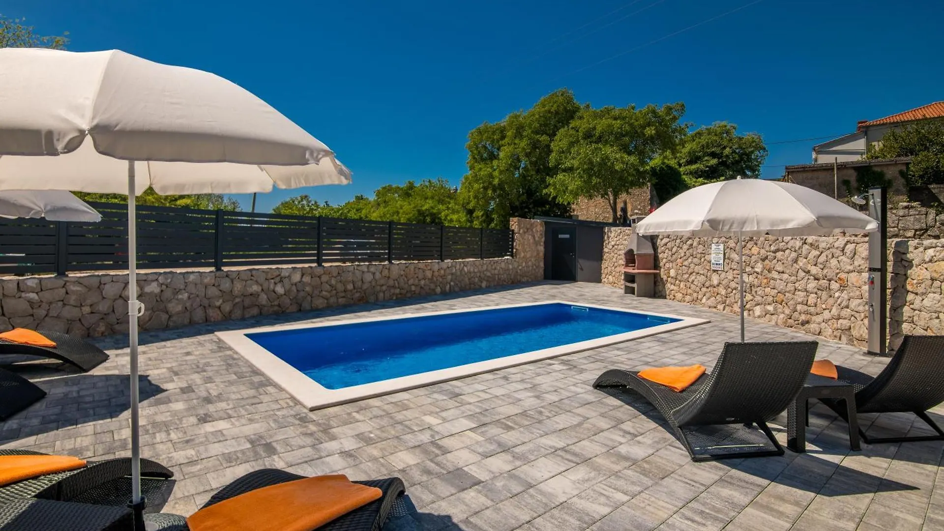 Holiday home Villa Enie Garica